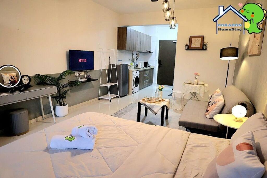 Park Lovely Cozy Balcony By Gdragon Apartment